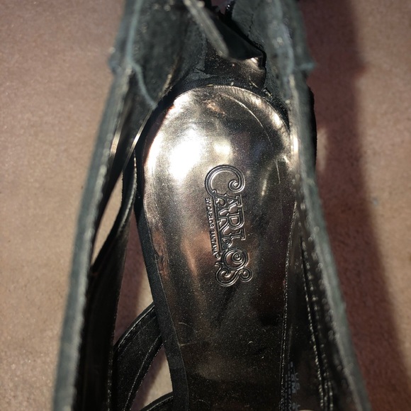 Carlos Santana Heels - Picture 5 of 5